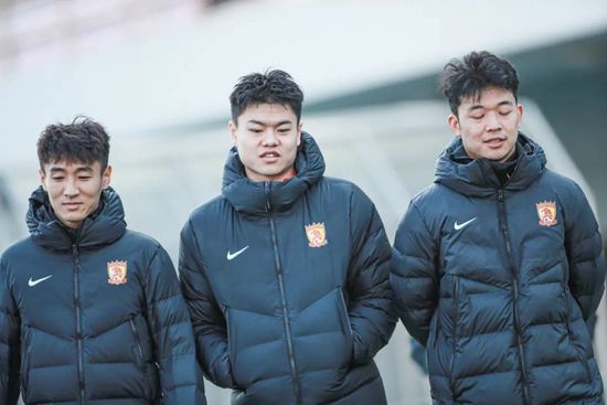 伊人久久综合谁合综合久久