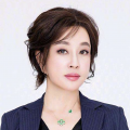 秦嘉倪